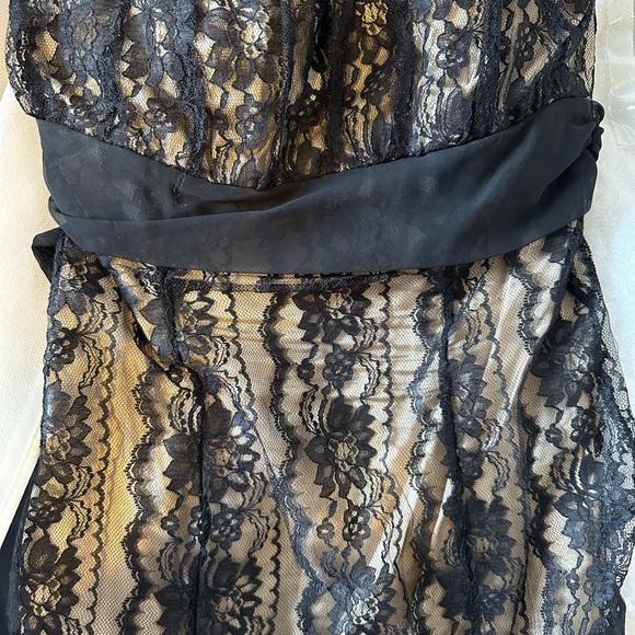 Beautiful prom dress - Picture 10 of 11